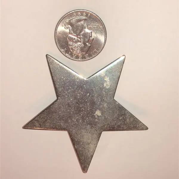 Silver Tone Vintage Star Brooch - Image 3