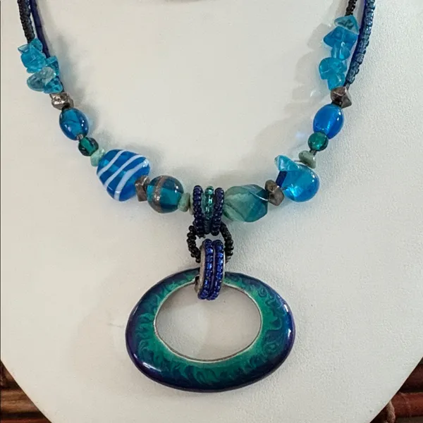 Chico's Vibrant Blue and Green Beaded Necklace 16”-20” - Image 2