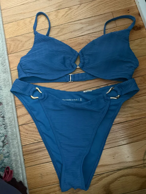 Abercrombie Bikini Set - Image 6