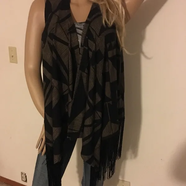 Westbound Geo Tassel Open Front Vest Cardigan | Boho Asymmetrical Layer (L) - Image 3