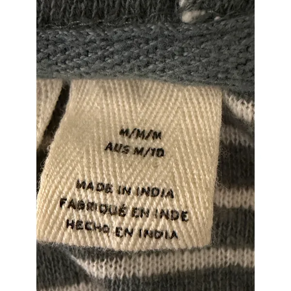 Roxy Women’s Gray & White Stripe Hoodie Pullover Medium V-Neck Kangaroo Pocket - Image 13