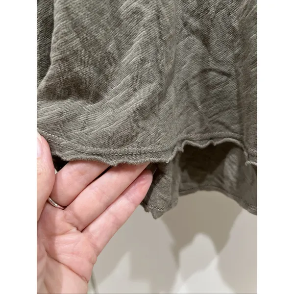 Left Of Center Olive Green Tunic T Shirt V Neck Round Raw Hem Cotton USA Boho - Image 2