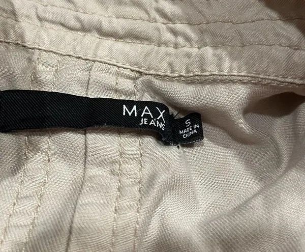 Max jeans size small jacket zip up - Image 3