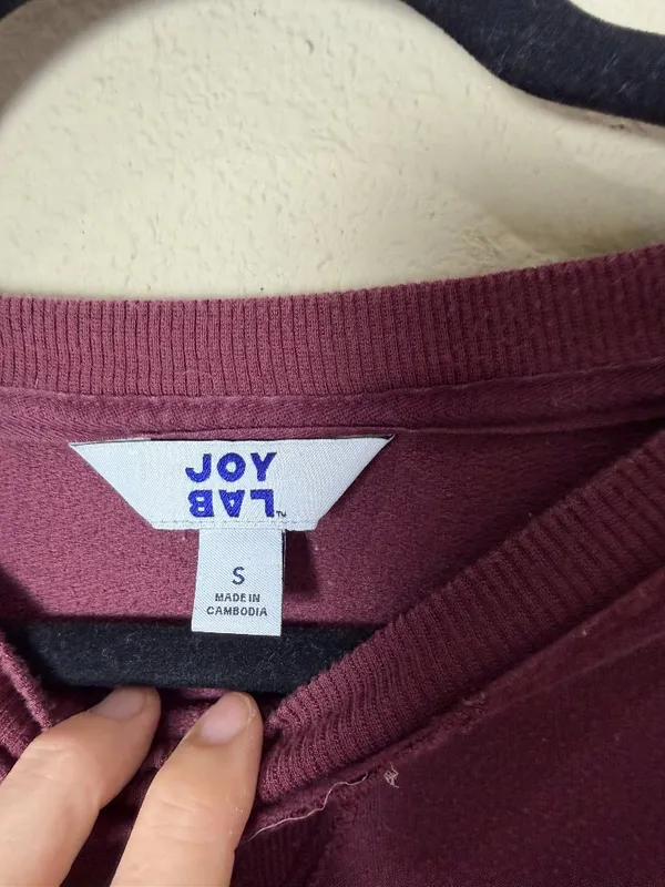 JOYLAB Maroon Burgundy Loose Side Slit Sweatshirt Long Sleeve Tee Top Size Small - Image 5