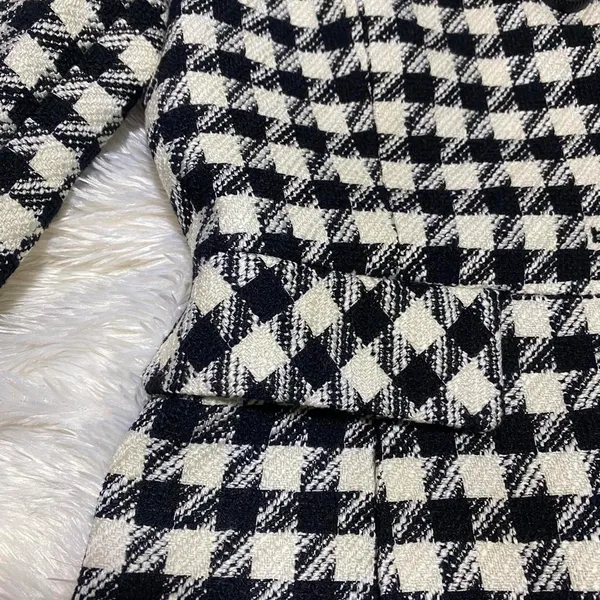 ZARA Houndstooth Buttoned Blazer - Image 4