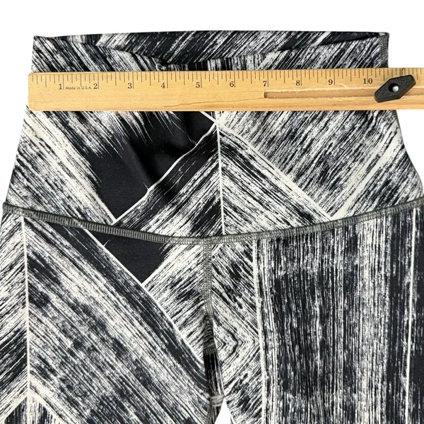 Lululemon Wunder Under Heat Wave White Black Mid Rise Athletic Leggings size S - Image 8