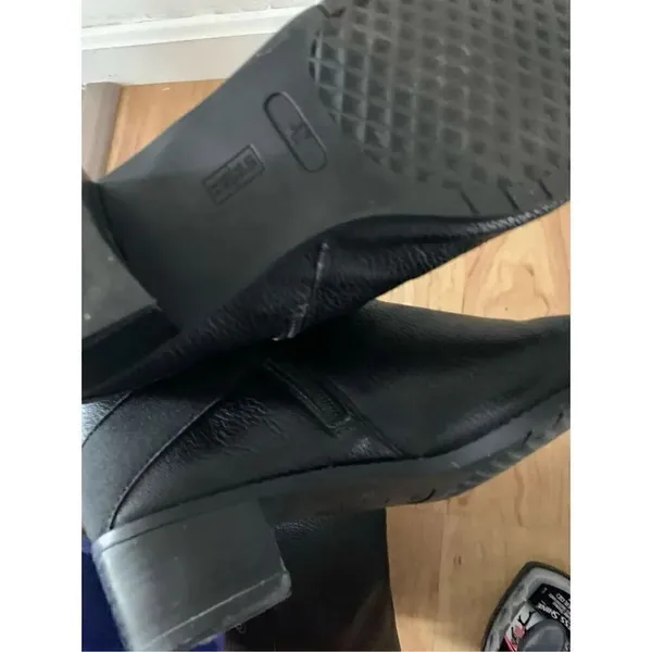 Black riding boots, size 9.5with expendable calf Black - Image 4