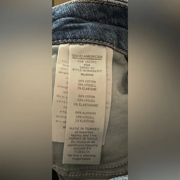 Good American Good Legs Straight Jeans - Image 9