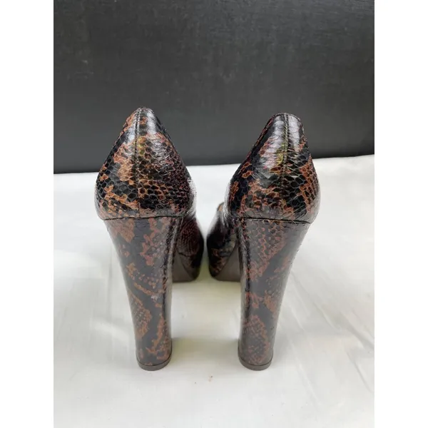 Michael Kors Women's Brown Genuine Snake Shoes/Heels 5.25" Size 7.5 SKU 4234 - Image 5