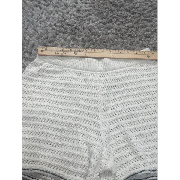 Wild Fable Women’s High Waist Crochet Knit Shorts Beach Cover Up Summer Resortwear Size M - Image 7