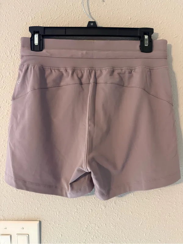 Lululemon Women’s Pull-On Athletic Shorts in Mauve - Image 4