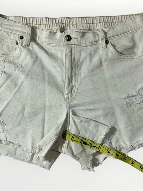 Aerie White Denim Cutoff Distressed Boyfriend Short Sz Large #268 - Image 3
