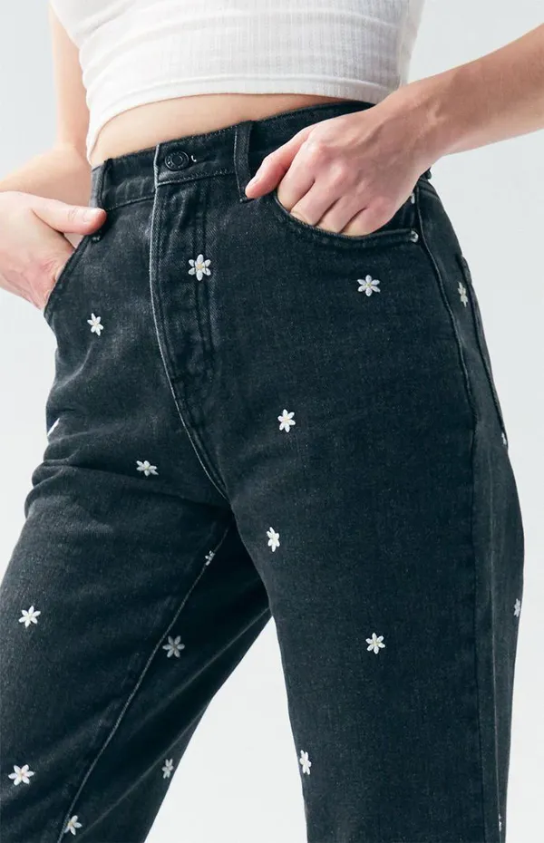 Black Jeans - Image 3