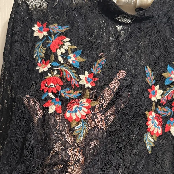 Lane Bryant Black Sheer Lace‎ Long Sleeve Floral Embroidery Western Whimsigoth - Image 4