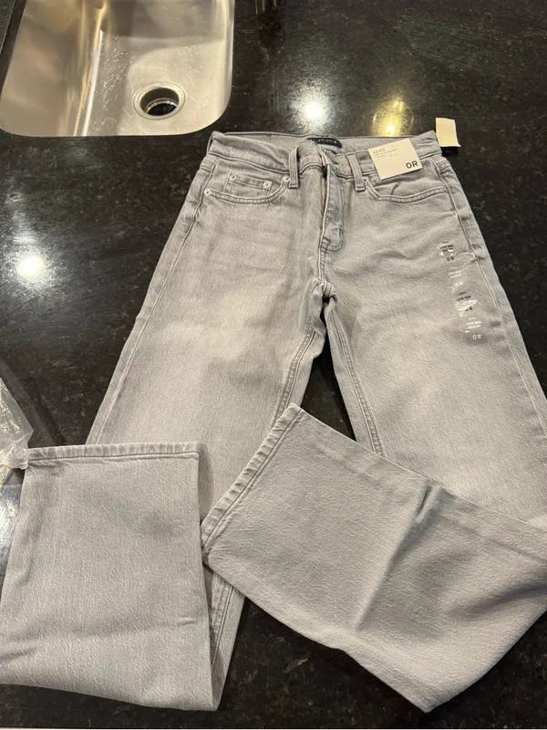 Aeropostale Women’s Low-Rise Baggy Jean Size 0 New Grey Wash New - Image 4