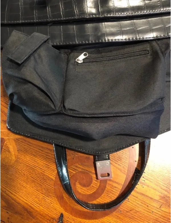 Kathy Ireland Black Shoulder Bag - Image 6