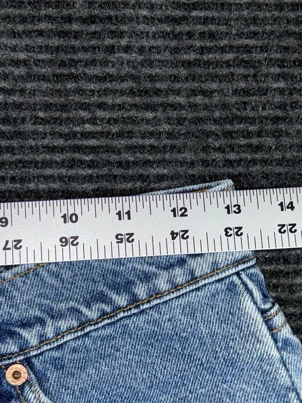 VTG 90s Levi’s 550 Relaxed Denim Shorts Orange Tab Distressed 26 (tag 28) Jorts - Image 9