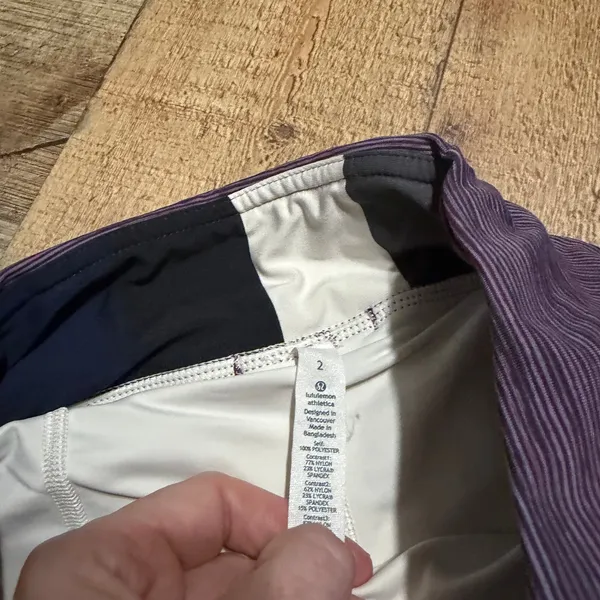 Lululemon Womens Plum Black White Fast Cat Skort Skirt Sz 2 Run Athletic Pockets - Image 3