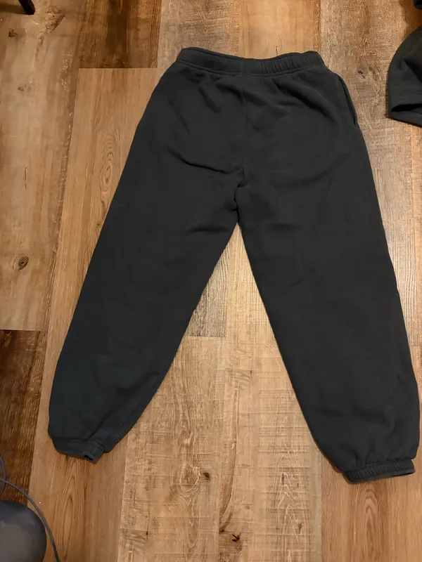 Aritzia Sweat Set Matching - Image 6
