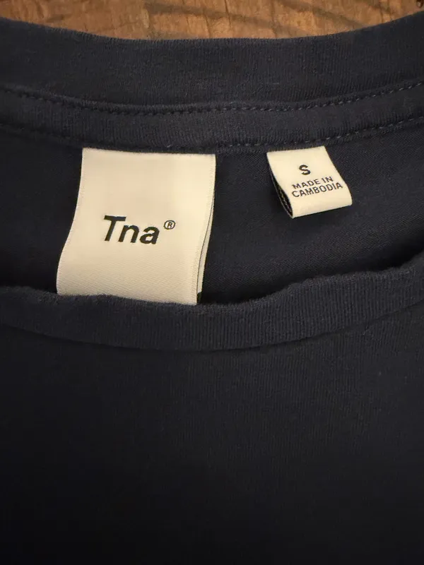 TNA Aritzia Top Crop - Image 3