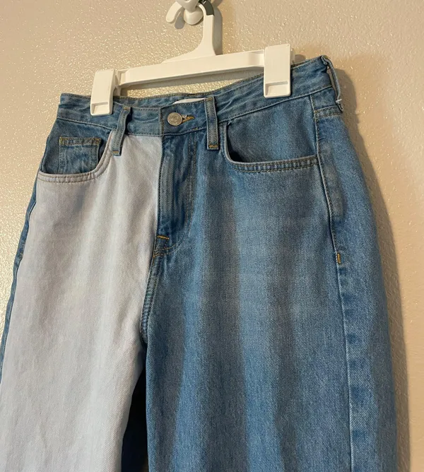 Forever 21 High Waisted Jeans - Image 3