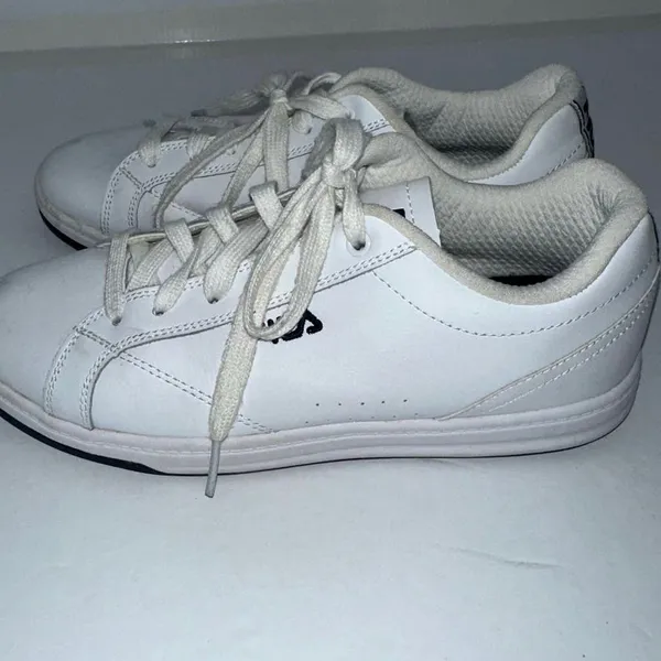 Fila‎ Reunion Women's White/Navy/Red Leather Sneakers Lace Up Low Top Shoes 8 - Image 6
