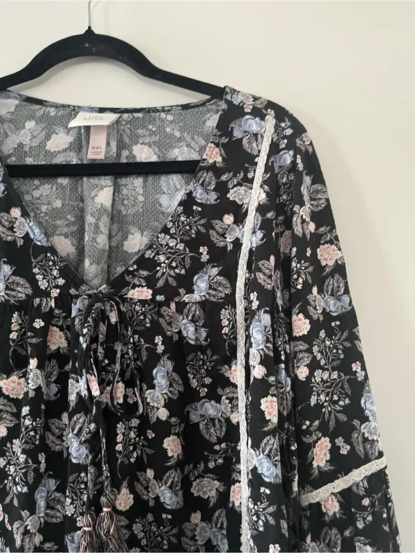 Knox Rose Black Floral Peasant Top XXL Cottagecore Prairie Romantic Poet - Image 3