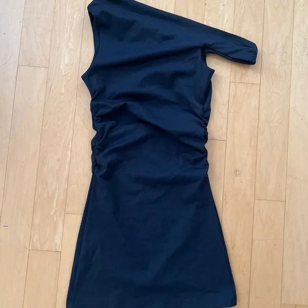 Princess Polly Marcou off shoulder black mini dress - Image 3