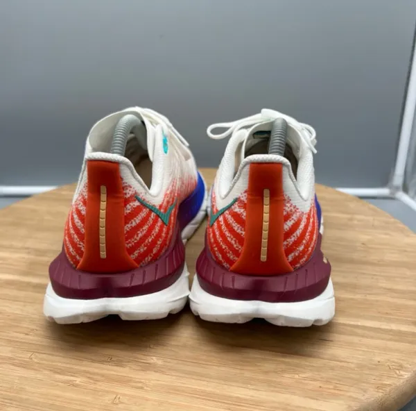 Hoka One One Mach 5 Women's Size 8.5 D White Flame Running Shoes White - Image 3