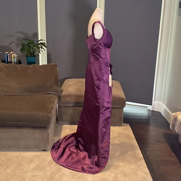 Women’s Purple Mermaid Full Length Formal Dress Small Train Leg Slit Size M NWT - Image 8