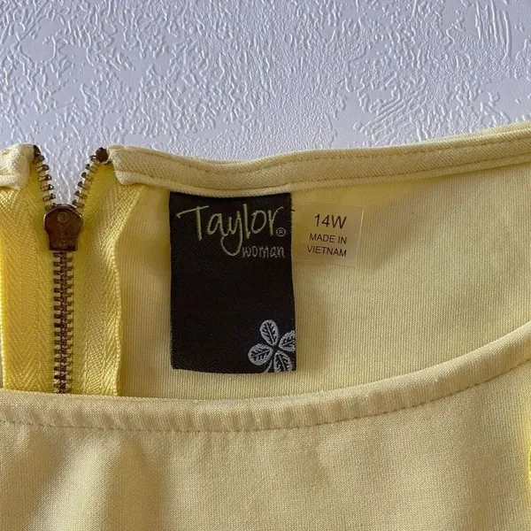 Taylor Woman Yellow Dress 14W Ruffle Sleeve Shift Dress Plus Size Cocktail Sprin - Image 3
