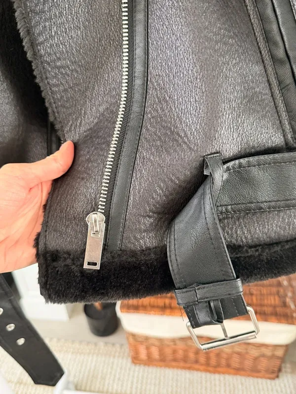 Simply Vera Wang Black Faux Leather & Faux Fur Bomber Aviator Jacket - Image 9