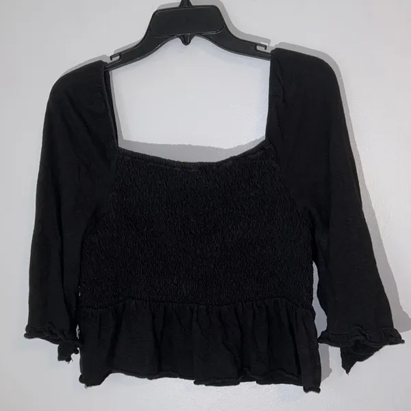 American Eagle‎ Outfitters Black Smocked Blouse Size L Cropped - Image 3