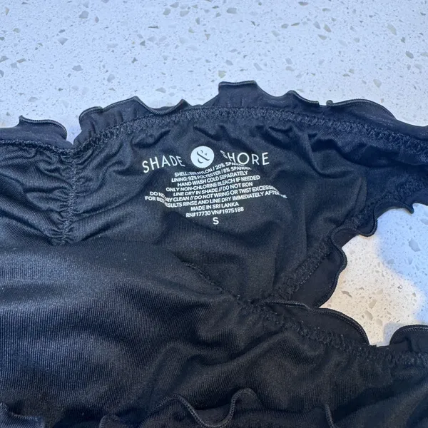 Shade & Shore Womens Black Ruched Cheeky Back Lettuce Edge Bikini Bottom Small S - Image 3