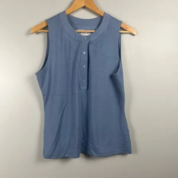 The shirt by Rochelle Behrens THE SLEEVELESS BRETT SHIRT in slate blue large - Image 2