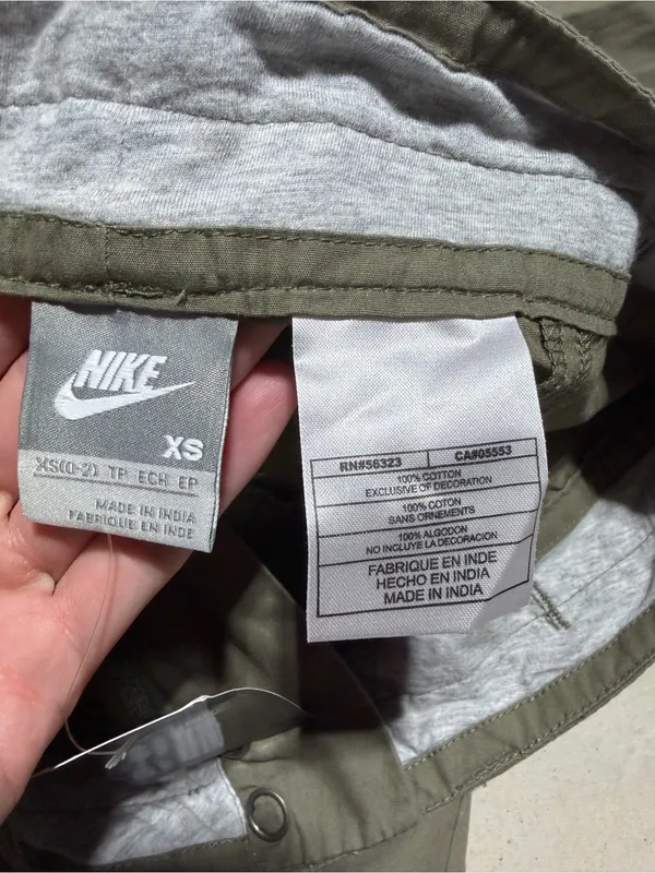 Nike Olive Green NWT Shorts MSRP$40 XS NOS 2007 Y2K - Image 6