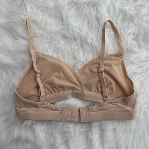 Skims Fits Everybody Crossover Bralette Sand Size XS - Image 4