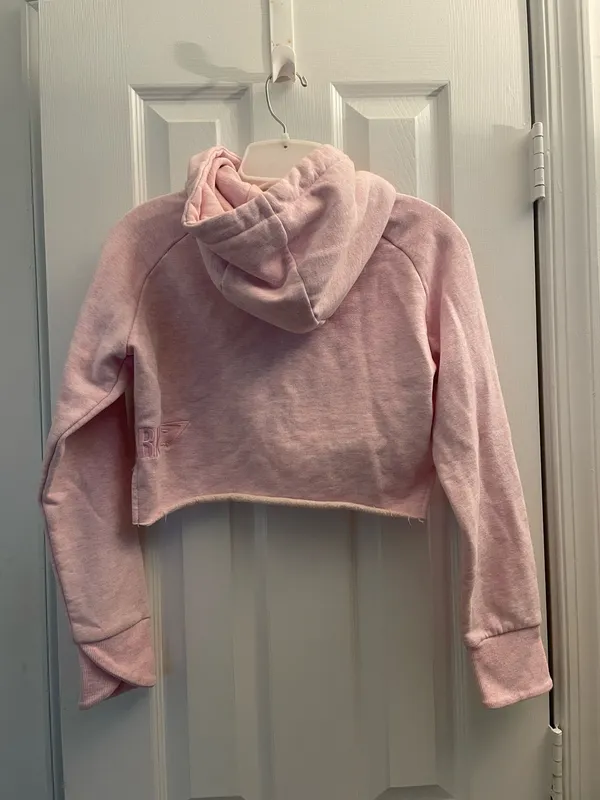 Gymshark Cropped Hoodie - Image 2