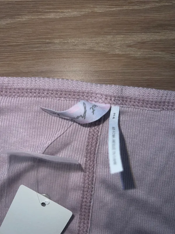 Urban Outfitters brand new button up long sleeve small with tags - Image 2