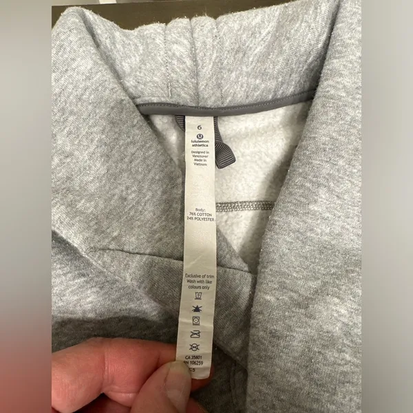 Lululemon Women’s Cardigan Sweater Gray-Size 6 - Image 6