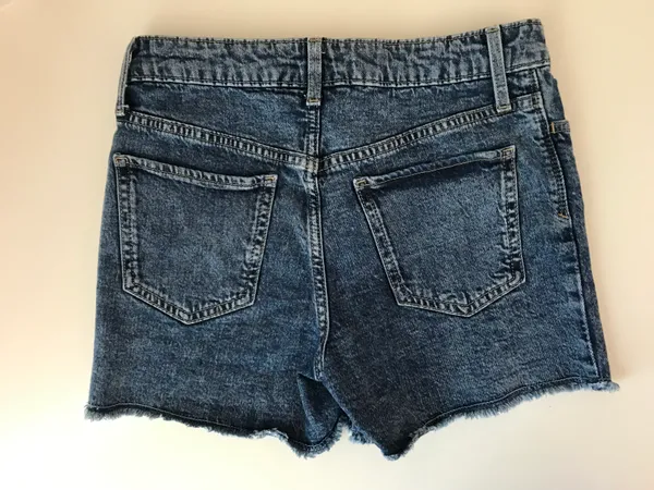 Gap High Rise Denim Shorts - Image 4