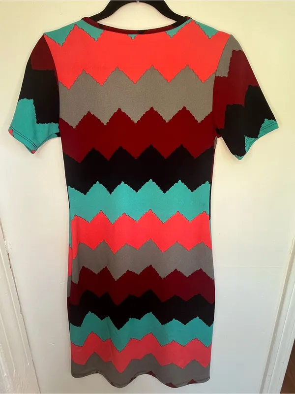 Vibrant Colorblock Chevron Pattern Shift Dress Women’s Size Small Made in USA - Image 2
