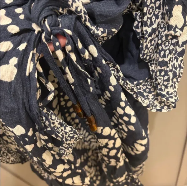 Vince Camuto Navy Abstract Leaf Duster  - Image 4