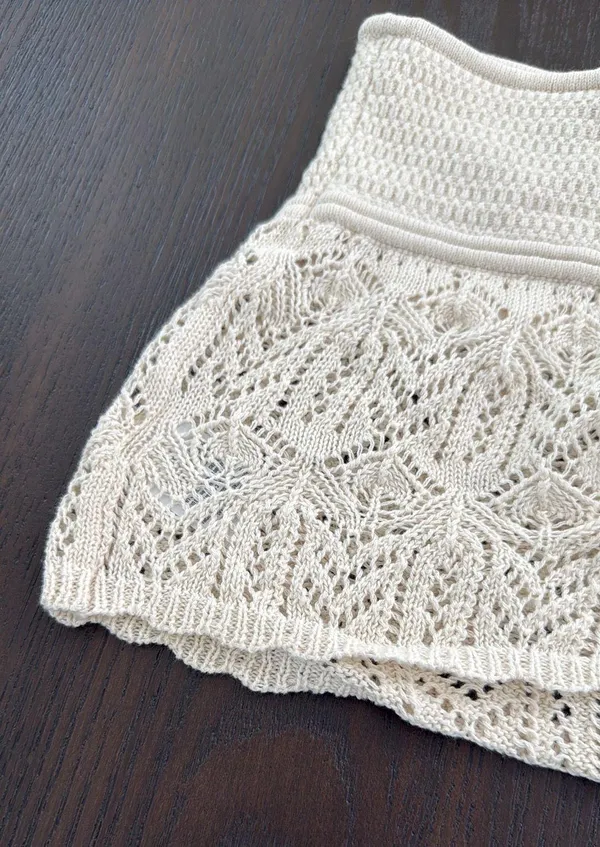 American Eagle Outfitters Cream Lace strapless top - Image 4