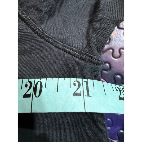 Lululemon Long Sleeve Top Grey Pleated Back‎ Athletic Athleisure Women's - Image 5