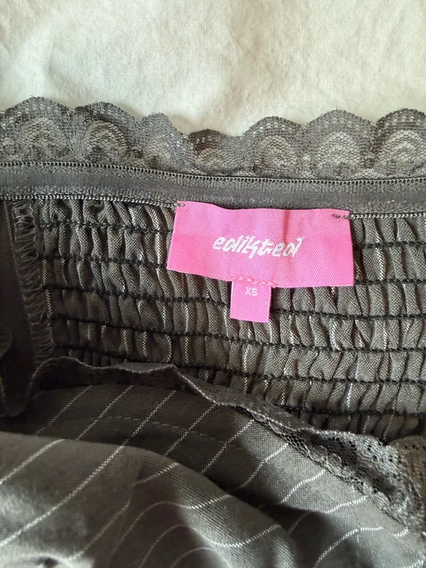 Edikted Gray Lace Pinstripe Corset Top - Image 4