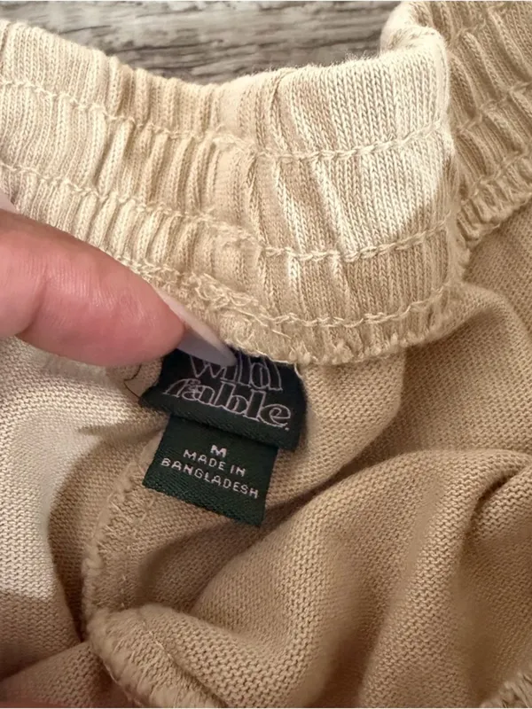 Wild Fable Elastic Waist Sweatshorts Size Medium - Image 4