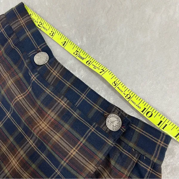 Tracy Evans Vintage size small wrap around vintage plaid skirt rayon blend made in the USA - Image 10