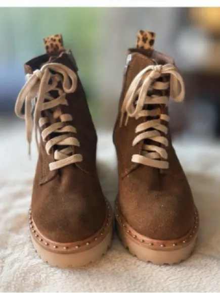 Dolce Vita Brown Lace Up Combat Boots Leopard Lug Sole Size 7.5 NWOT - Image 3