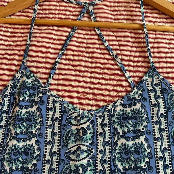 Hollister Blue and White Relaxed Crop Top - Image 3